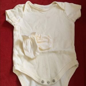 Yellow onesie and mittens set